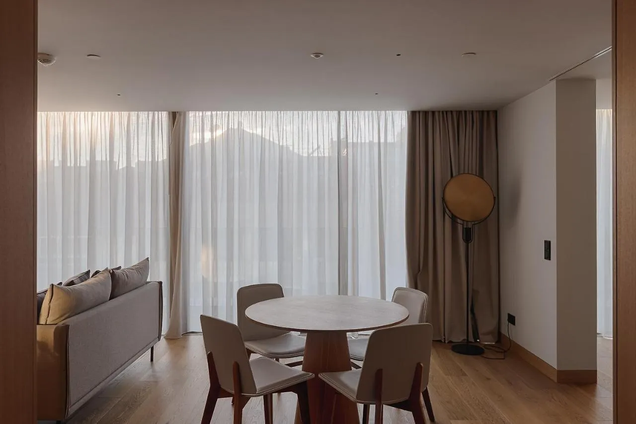 ****  Lumen Hotel & The Lisbon Light Show פורטוגל