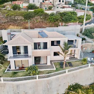Villa The Sea View In Madeira - Casa Farol Fajã da Ovelha