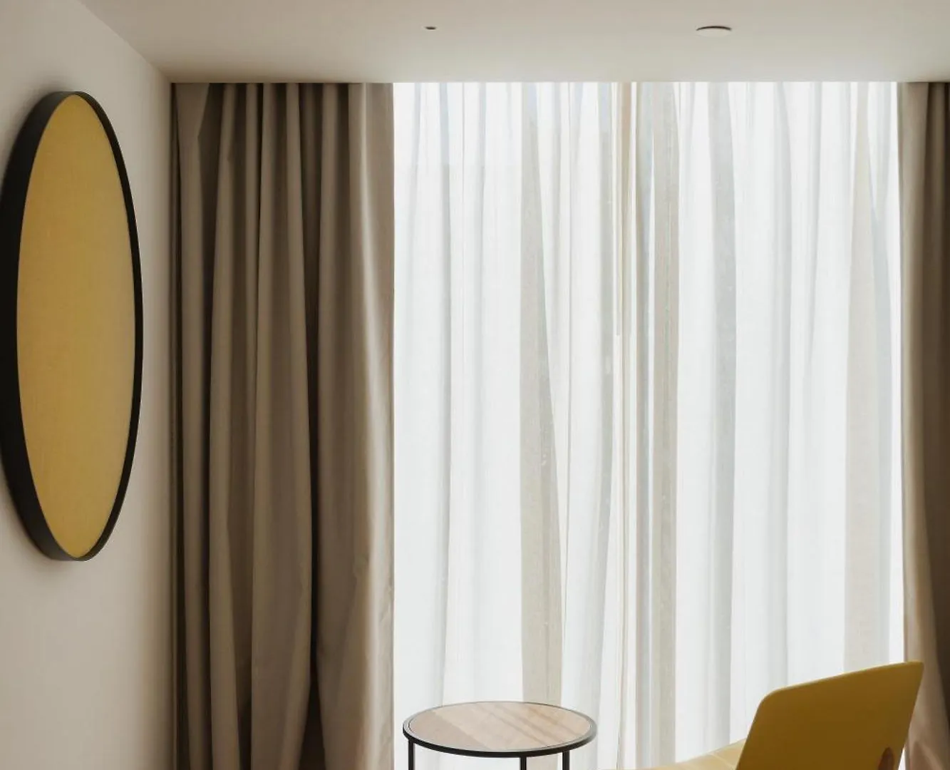 Lumen Hotel & The Lisbon Light Show البرتغال